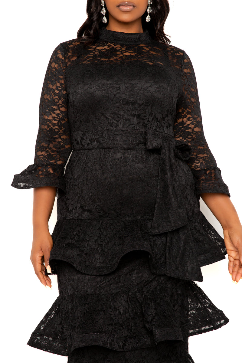 Buxom Couture Curvy Women Plus Size Lace Bell Sleeve Tiered Dress Black