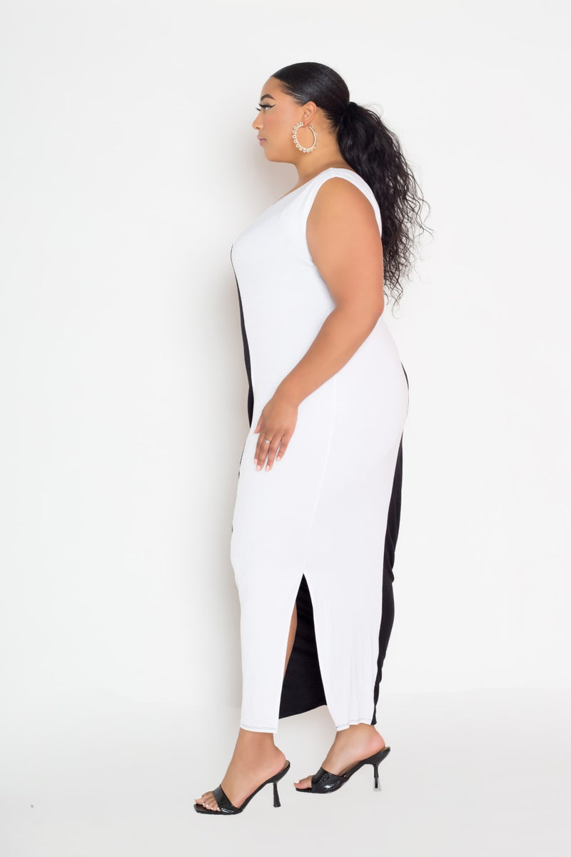 buxom curvy couture womens plus size colorblock dress with slit and cowl in black and white