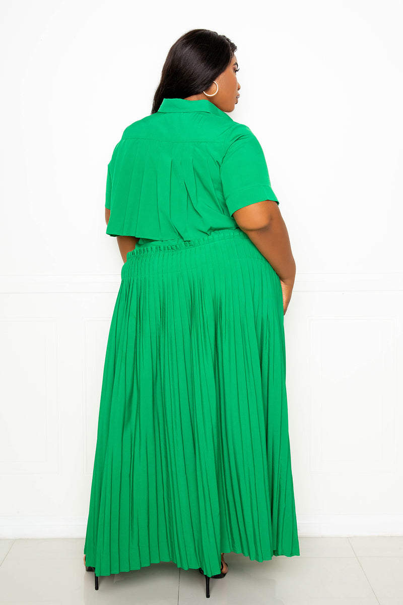 buxom couture curvy women plus size pleated cropped top and maxi skirt set kelly green