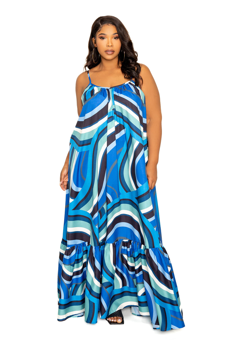 buxom couture curvy women plus size blue geo print voluminous maxi dress resort summer