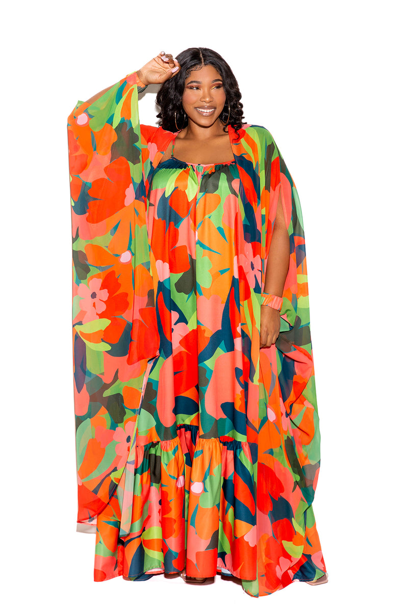 buxom couture curvy women plus size floral robe with wrist band tropical floral resort summer coverup